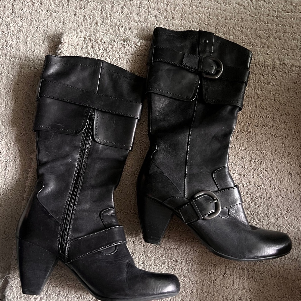 Born Boots - Picture 1 of 3